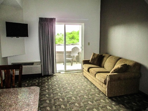 Crystal Springs Inn And Suites image 28